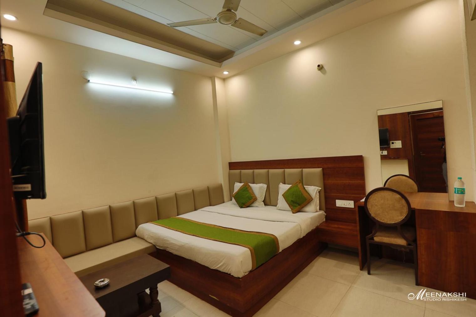 Hotel Haridev Roorkee Exteriér fotografie