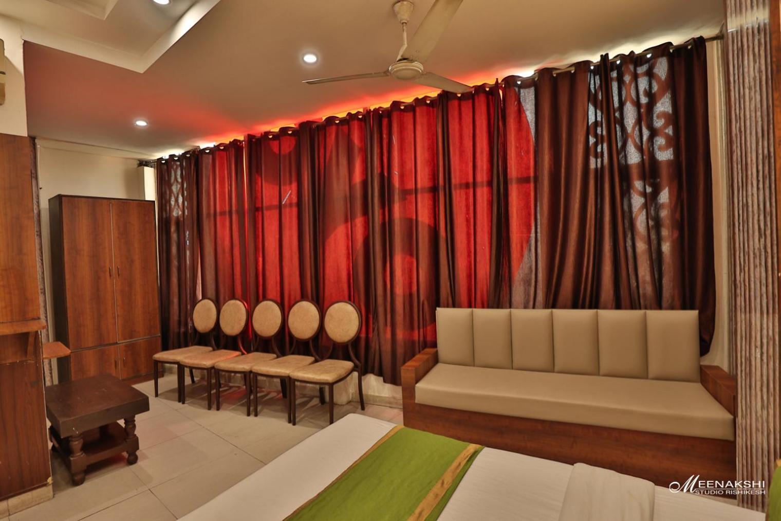 Hotel Haridev Roorkee Exteriér fotografie
