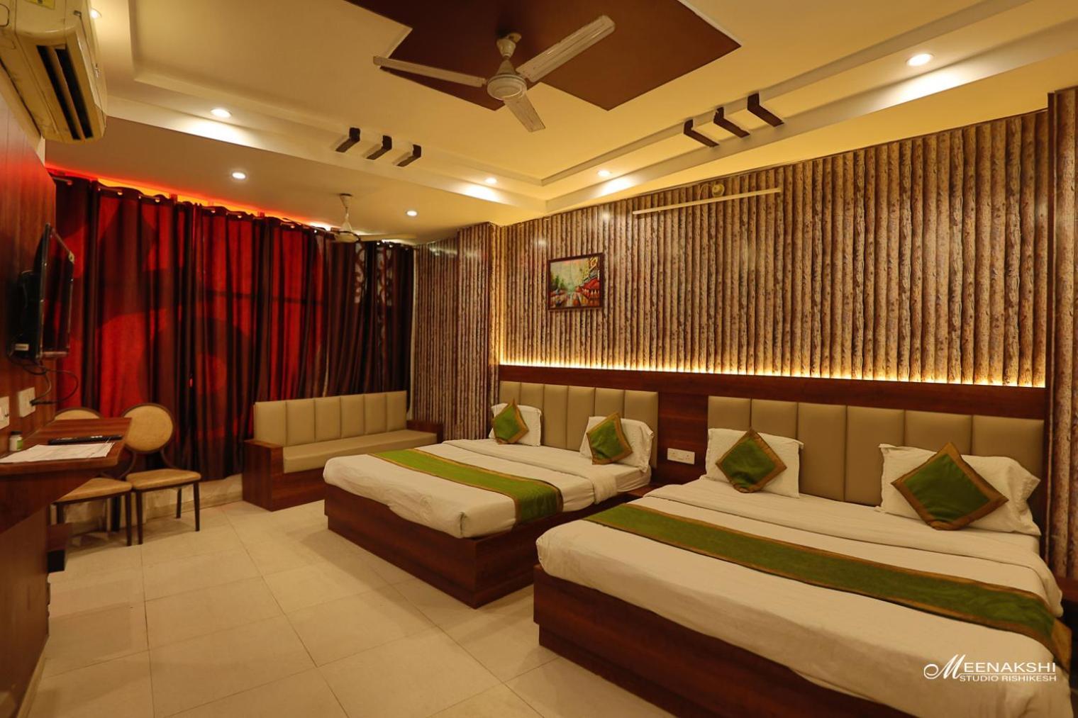 Hotel Haridev Roorkee Exteriér fotografie