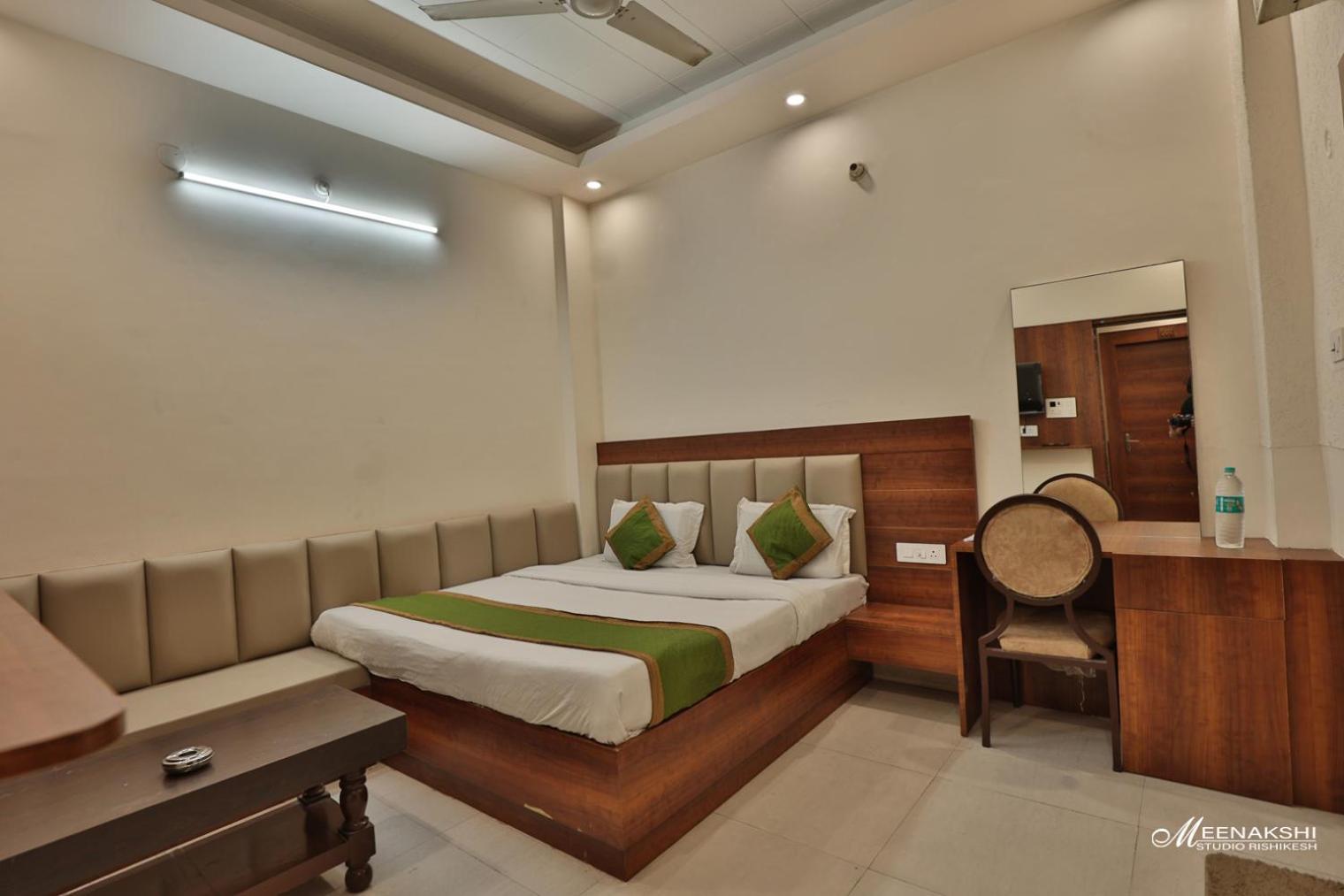 Hotel Haridev Roorkee Exteriér fotografie